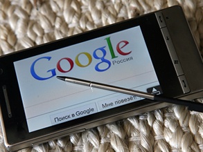Компания Google начала тестирование новой функции VoIP-телефонии, с помощью которой можно совершать звонки на стационарные и мобильные телефонные номера прямо со своей страницы почтового сервиса Gmail. Фото: Григорий Собченко/BFM.ru