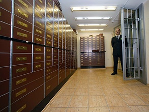 Из ячейки одного из банков столицы украли 3,3 млн долларов. Фото: РИА Новости