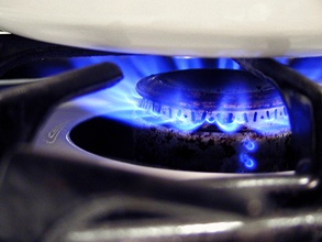 Чиновники Минэкономразвития разделили процесс повышения тарифов на газ для населения на два этапа. Фото: Arlette/flickr.com