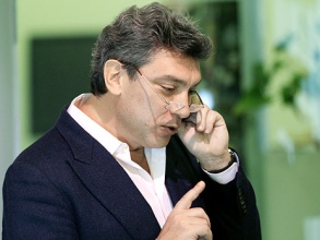  Reuters