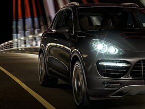  porsche.com