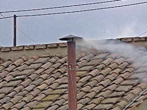  Reuters