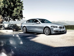 BMW     5- 