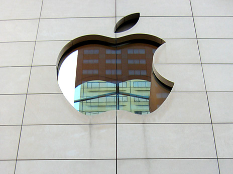 У Apple рекордная выручка от продажи