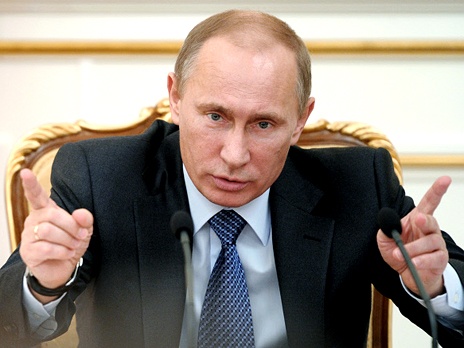 Премьер Владимир Путин провел с губернаторами селекторное совещание, по формату напоминающее Госсовет. Фото: РИА Новости