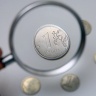 Девальвацию рубля может вызвать сочетание целого ряда неблагоприятных факторов, среди которых огромные предстоящие выплаты по внешним долгам, рост импорта и подскочившая инфляция.. Фото: Григорий Собченко/BFM.ru
