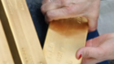 Гохран продаст ЦБР 30 тонн золота до конца 2009 года. Фото: РИА Новости