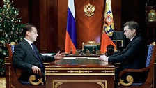Суркова сделали «крайним» за неумелую реакцию Кремля на митинги. Теперь он будет под руководством Медведева курировать инновации в правительстве. Фото: РИА Новости