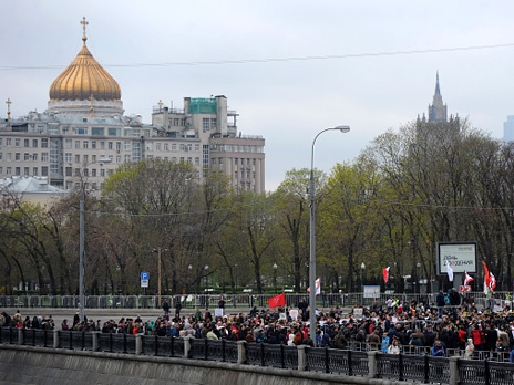 http://m1.bfm.ru/news/maindocumentphoto/2013/05/06/miting_1.jpg