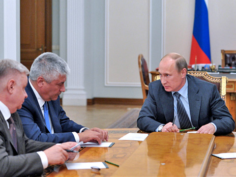 http://m1.bfm.ru/news/maindocumentphoto/2013/08/01/putin_1.jpg